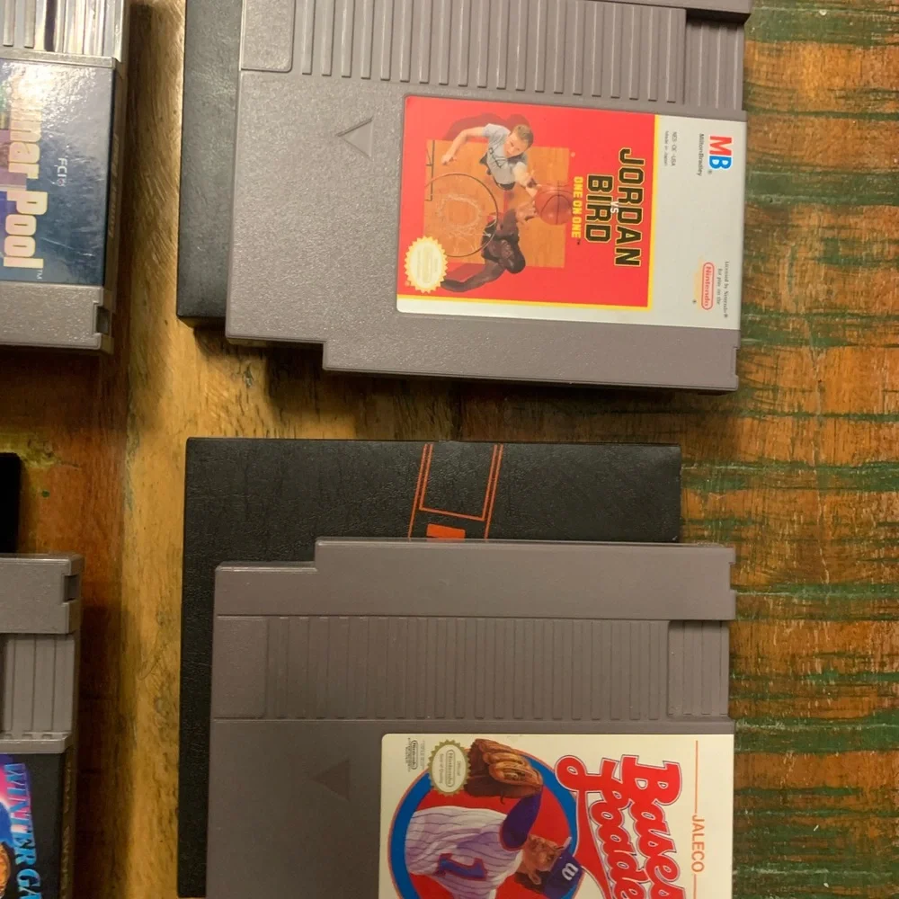 11 NES Vintage Nintendo Video Games Lot Bundle Soccer Mario Golf Vegas Jordan 23